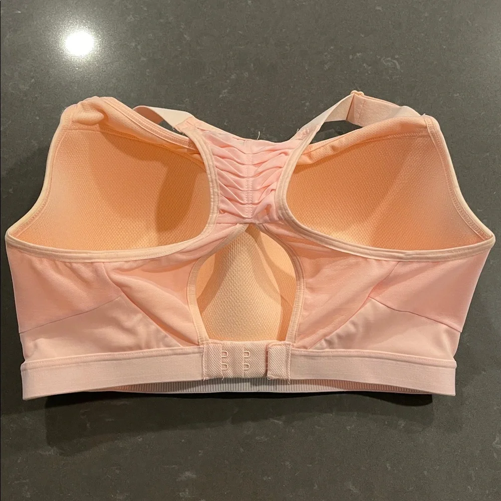 Victoria's Secret Sport Incredible Lightweight Peach Sports Bra 34DDD - Picture 7 of 9